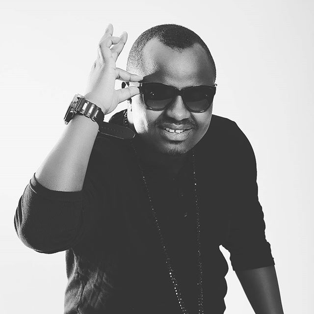 Gabu Black and white