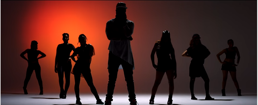 Redsan in the 'Shoulder Back' music video with his dancers