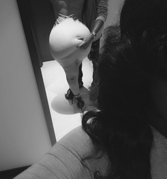 Vera Sidika's big nyash grabbed thouroughly