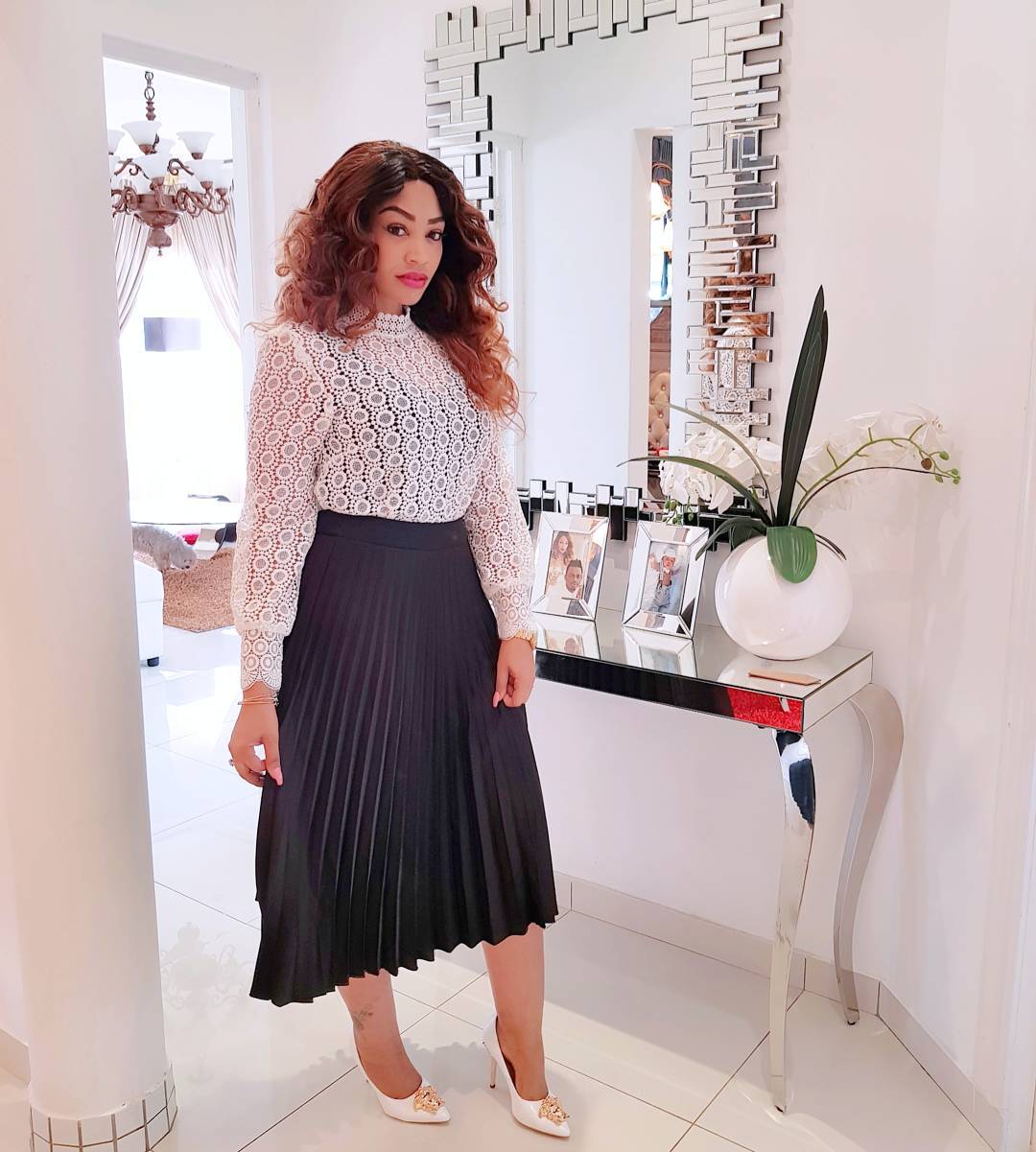 Zari Hassan posing in dress