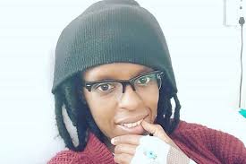 Njambi Koikai selfie in car