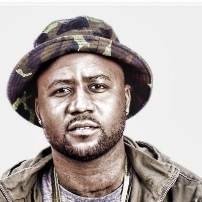 meet the only Kenyan and Kilimani Mums lady who got a photo with American model Brock O’Hurn