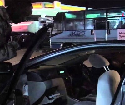 Have You Seen These Parody Facebook and Twitter Accounts? Unfollow Them ASAP!