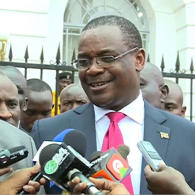 Ladies you are going to Love This: Sauti Sol flexes their muscles in promoting their album, Wait till you see Savara Mudigi Shirtless.