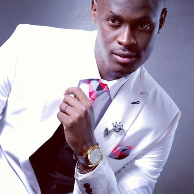 American RnB singer Trey Songz finally gets into a matatu in Nairobi