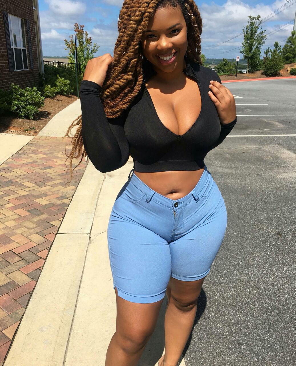 eye candy, ravishing Ravie Loso - Biggest Kaka