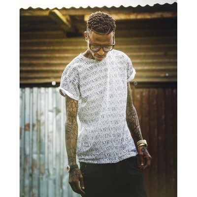 sorry men, Sautisol’s publicist is off the market. See her mzungu fiancee here