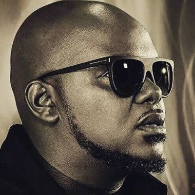 Amidst of everything that’s Boniface Mwangi is going on, Octopizzo stands behind him