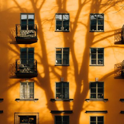 How I Traveled The World With Only $100