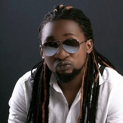 Tiwa Savage hangs out with Jay Z, Dj Khaled and P Diddy at the Roc Nation Pre-Grammy Brunch