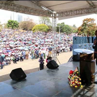President Kenyatta makes historic visit to KDF in Somalia