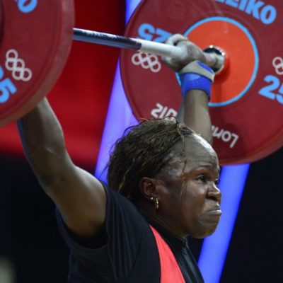 Ladies, this is how you wear your sneakers, just do it like Nqobile