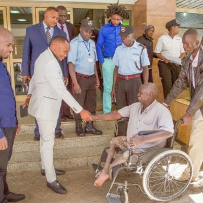 Why did Comedian Chipukeezy quit kiss 100 fm?