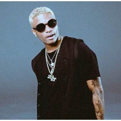 Celebrity sneakers: Lon Jon loves Air Jordan Flight and Air Jordan 4 Retro OG