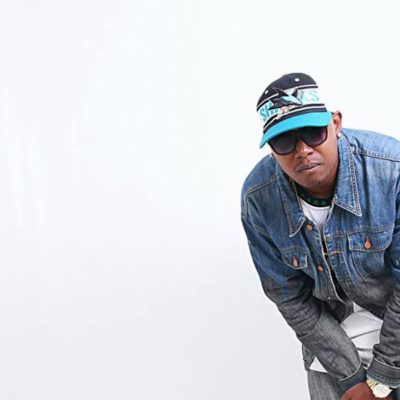 Eric Omondi urges Kenyans not to fight in a new song Nyashinki way