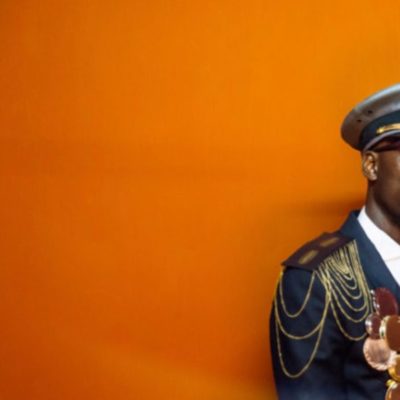 rapper Femi One looks stunning in this new photo