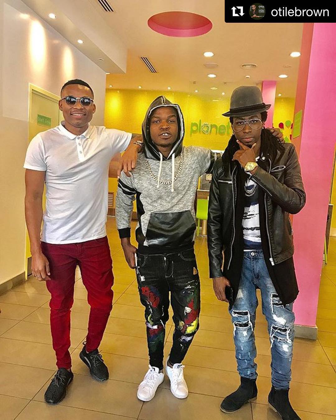 Timmy Tdat And Otile Brown Fighgts Over A Girl In Public It S Get Ugly
