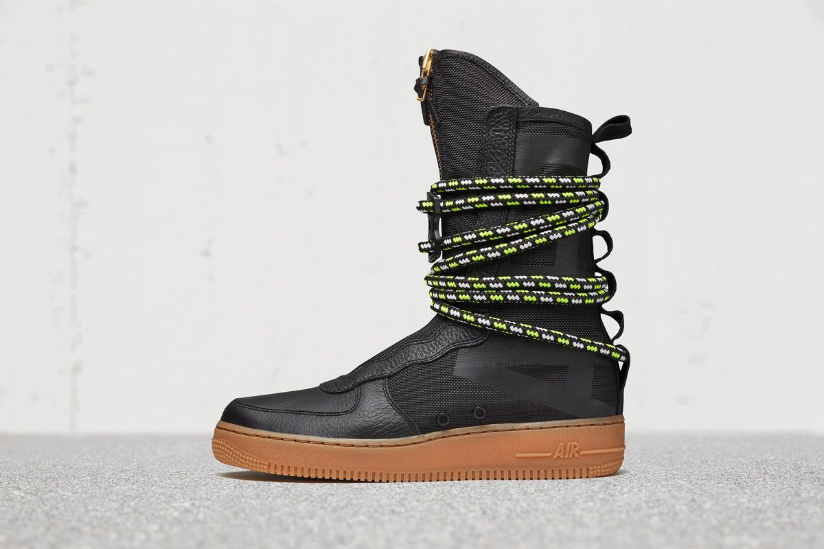 nike special field air force 1 high black