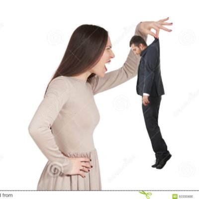 journalists stop working to help teargassed toddler in Uhuru Park. (pictures)