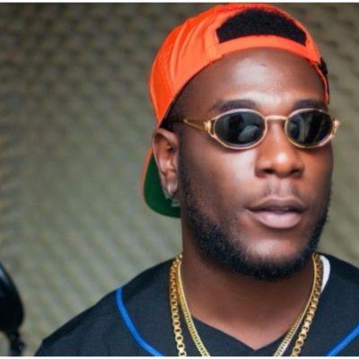 President Trump’s daughter Ivanka Trump and Bill Clinton’s daughter Chelsea come to the defense of Malia Obama after the incident at Harvard