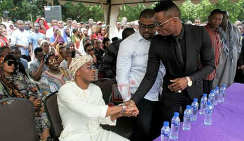 Alikiba and Diamond Platnumz meeting up at the wake of Masogange
