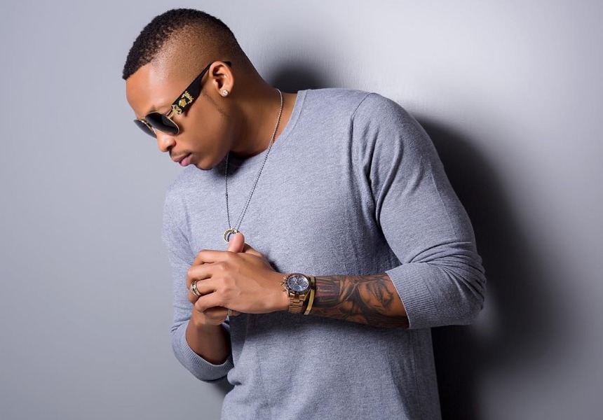 Otile Brown grasp fist photo