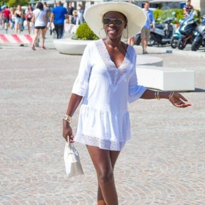 Esther Pasarris shocks many as she cycles in the city