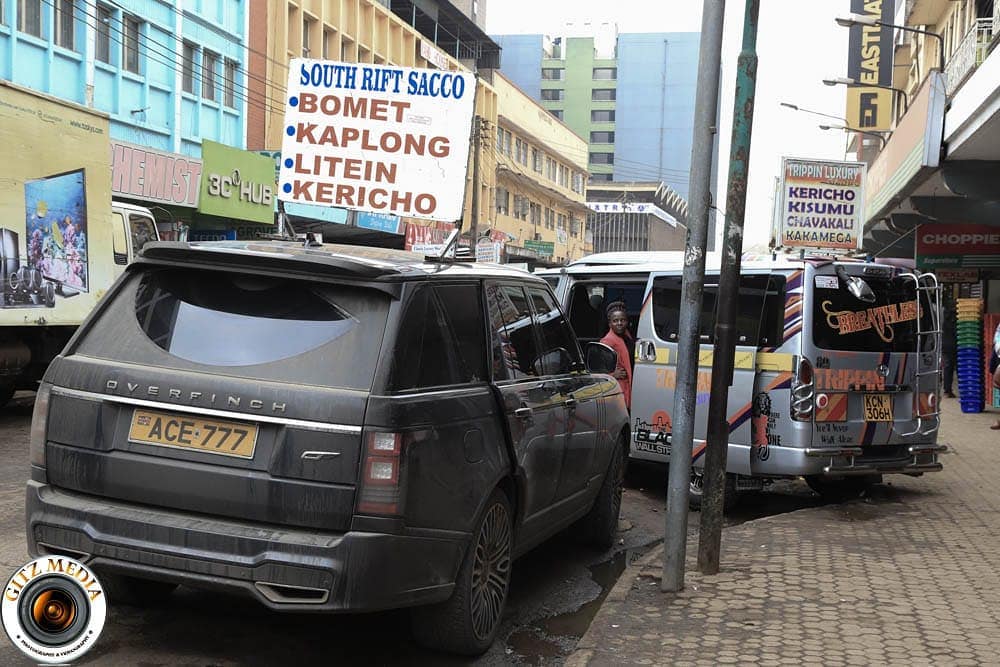 Propesa using the Range Rover Overfinch as a matatu plighting a route. photo credit: Instagram/propesaa