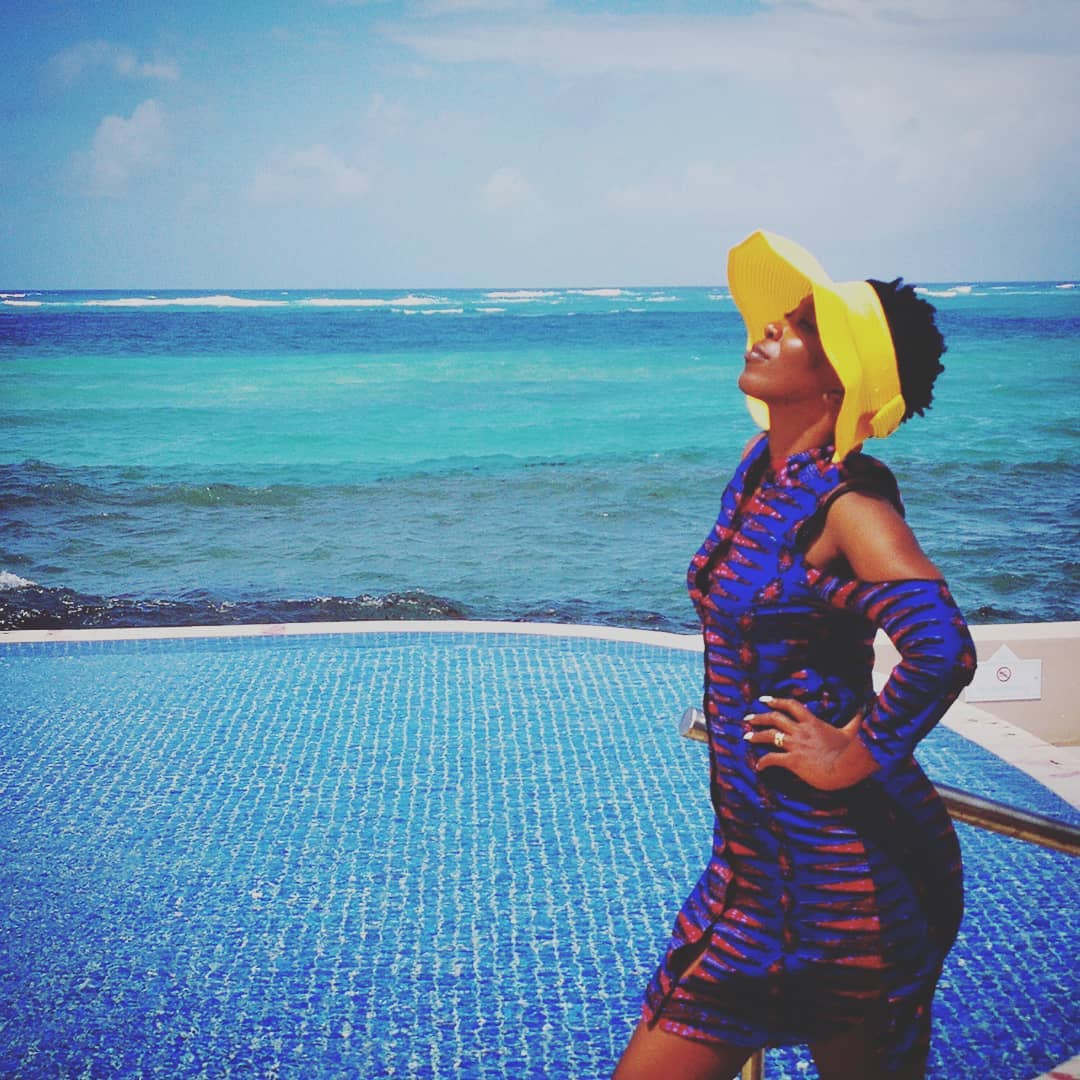 Wahu, Nameless with their daughters in Watamu. photo credit: Instagram/wahukagwi