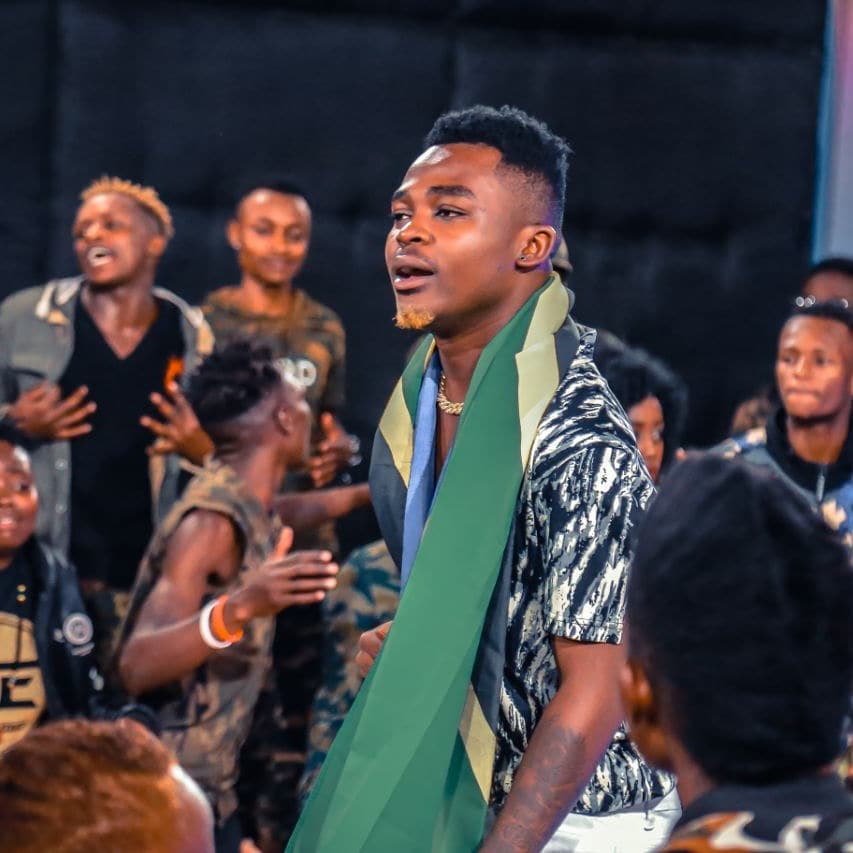 Aslay perfroming at 10 over 10 Citizen TV's show on Friday 28th September at Citizen TV's station in Nairobi. photo credit: Instagram/aslayisihaka