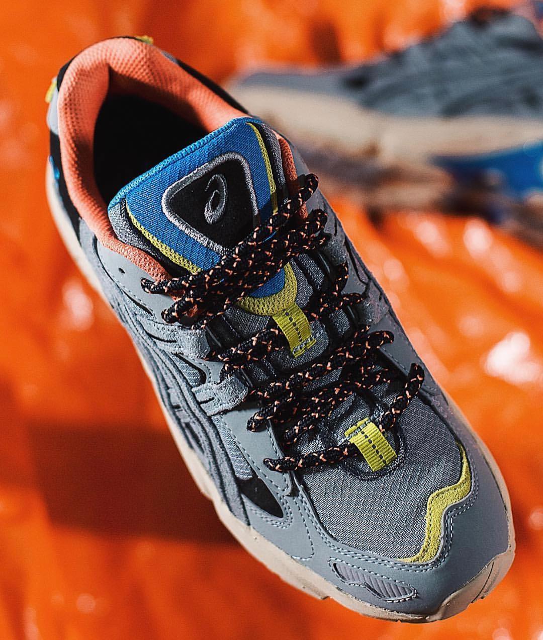 Gel-Kayano 5 OG Stone-Grey. photo credit: Instagram/mrcashtime