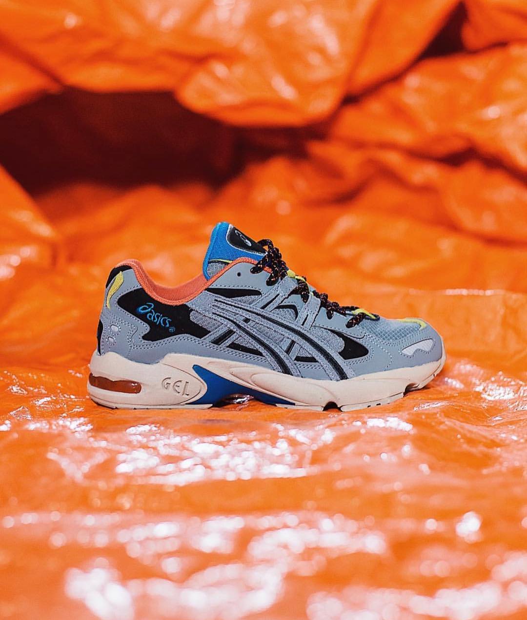 Gel-Kayano 5 OG Stone-Grey. photo credit: Instagram/mrcashtime