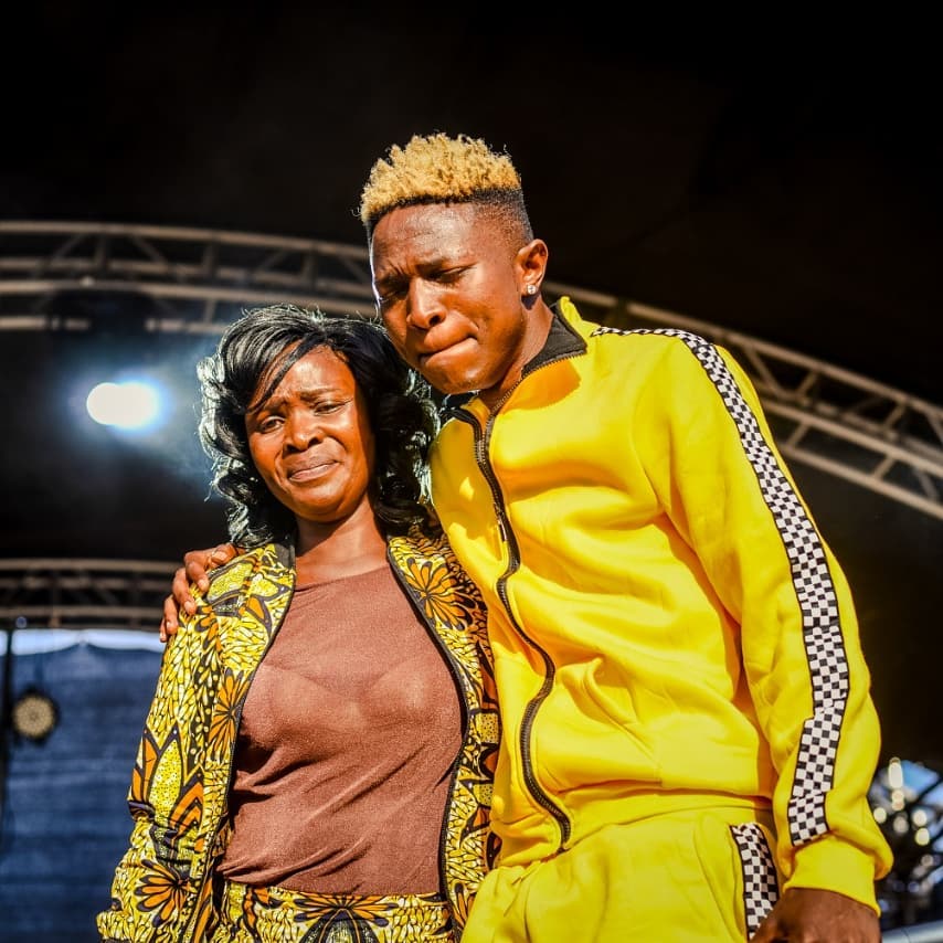 gospel artiste Mr. Seed with his mother on stage on his 'Made in Huruma Concert' in Huruma. "It was a dream and God made it come true ...and to be honest it was so emotional... My mama came through pia.. THANK YOU GOD 🙏🙏 " he said. photo credit: Instagram/mrseedofficial