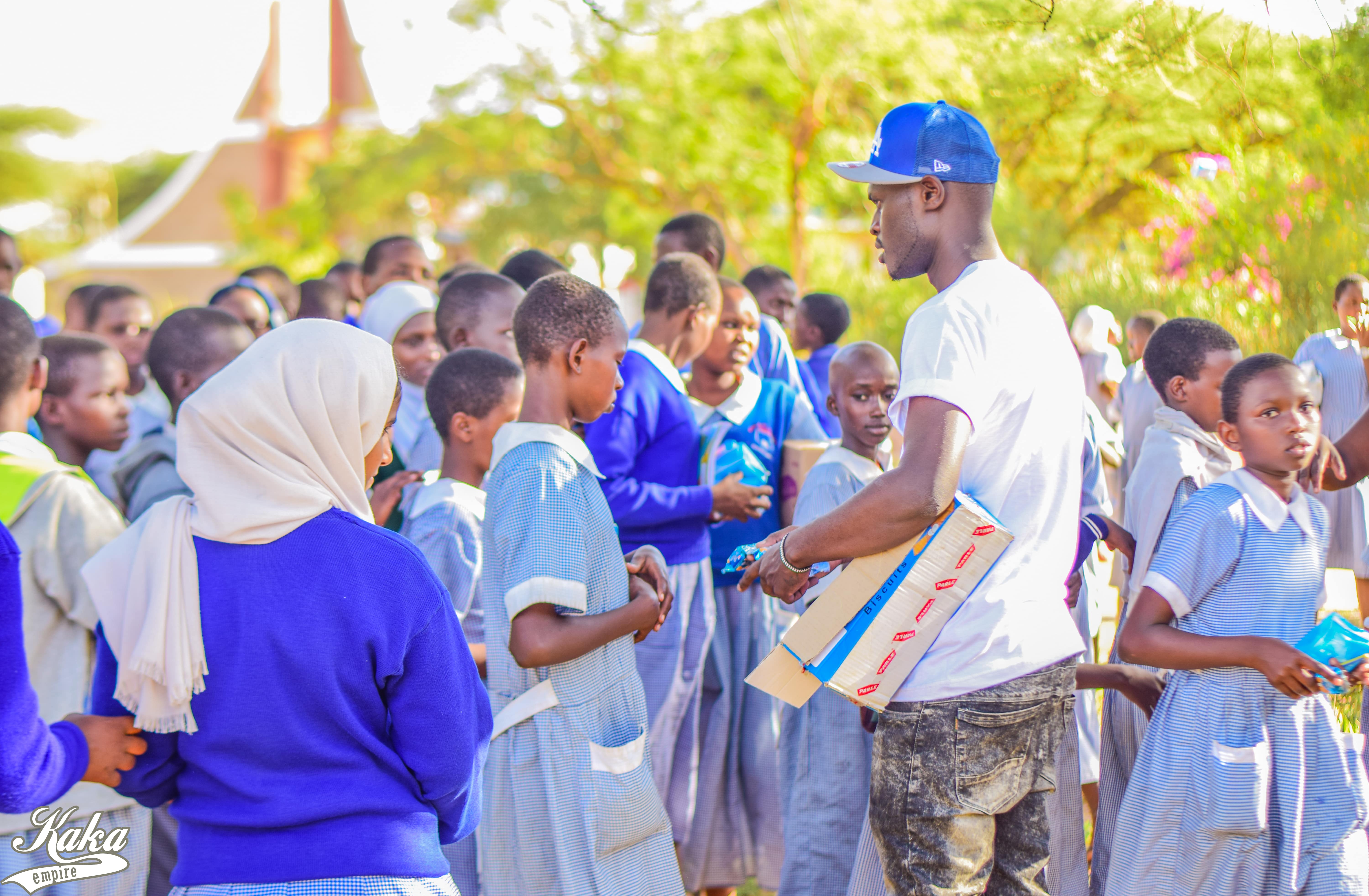 King Kaka at his Sanitary bank campaign in Samburu-min