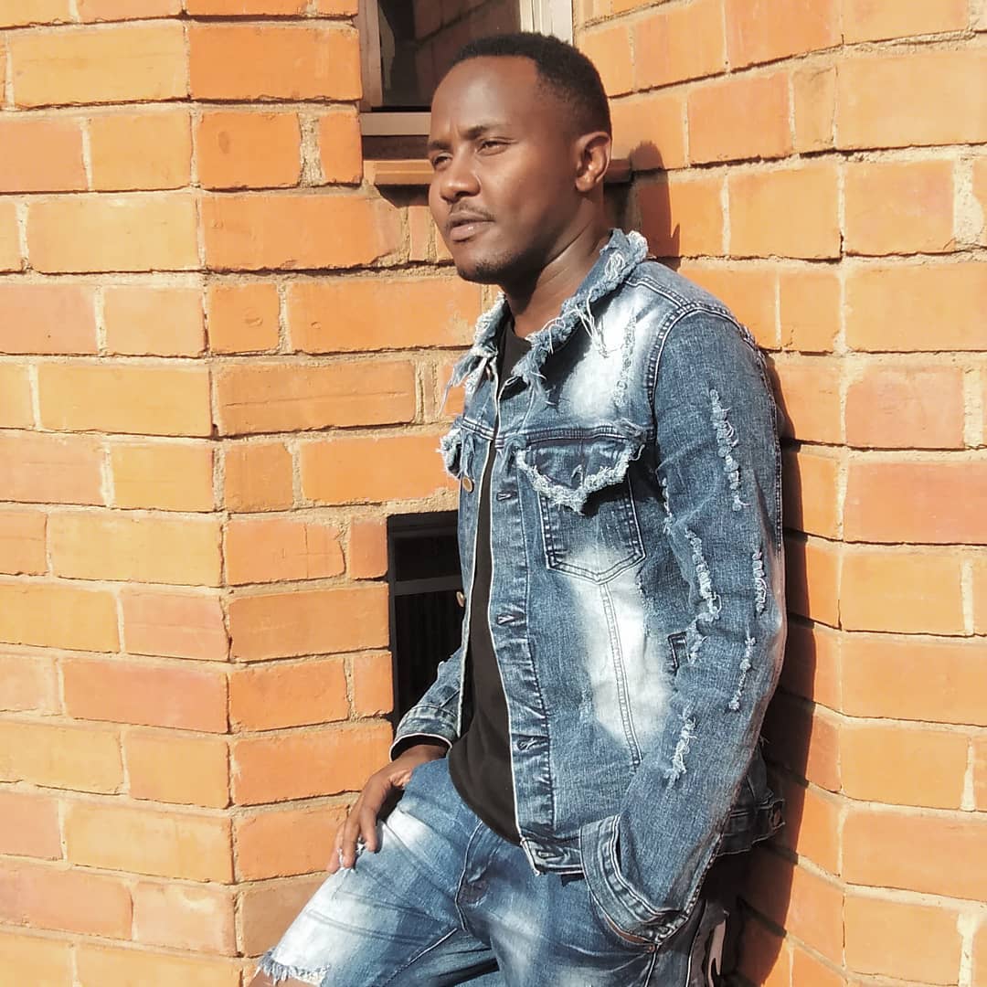 Vekta is also the man behind the hit record 'Ntwarwara' together with Babu Gee, and Miggy Champ. photo credit: