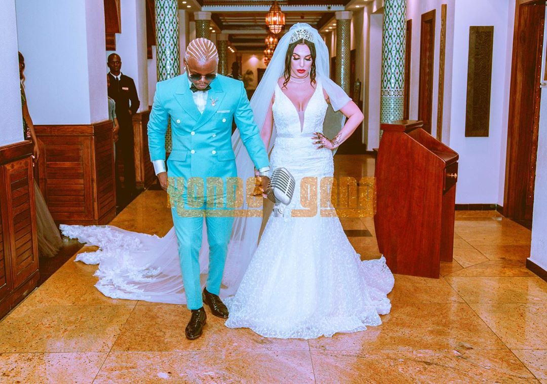 Harmonize and Sarah during their fake wedding