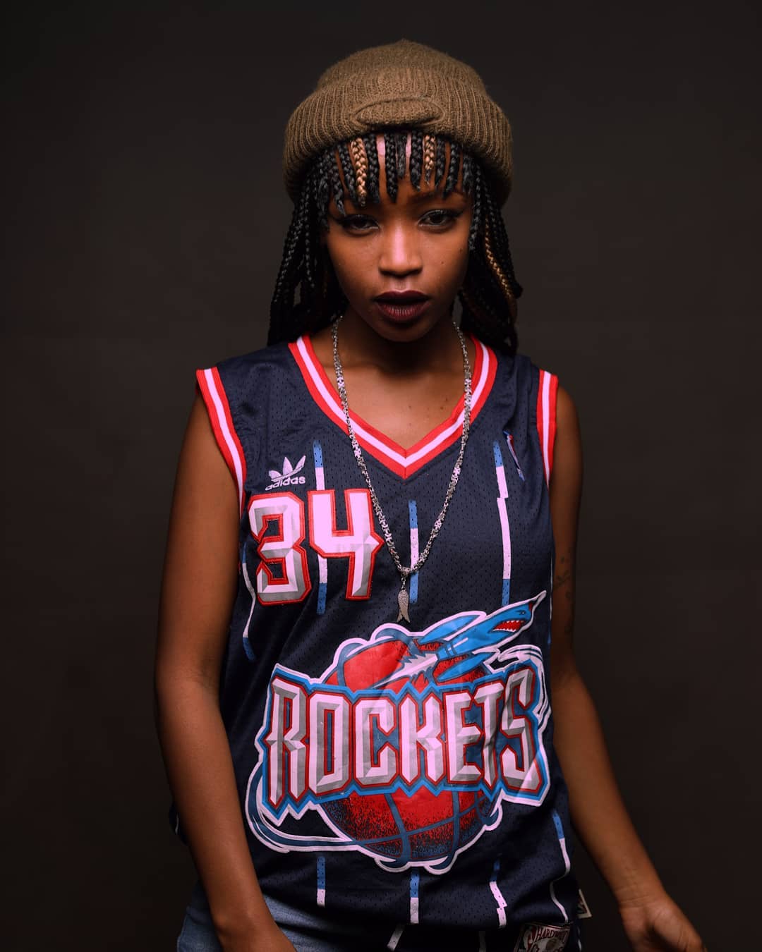 Silverstone Barz made a name for herself in the super competitive rap industry which has seen her work with King Kaka, Khaligraph Jones and even get featured on the same track by Chiwawa, all of this under one month in 2019 alone. photo credit: Instagram/silverstttone
