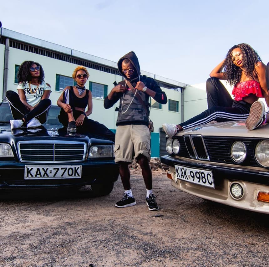 Domani Munga on set of 'Mrenga' music video shoot together with models who are a part of the music video which has since been released a couple of minutes back. photo credit: Instagram/wakadinali
