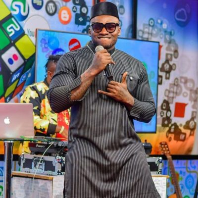 Kanye West gives out free Yeezy Quantum ahead of NBA All stars