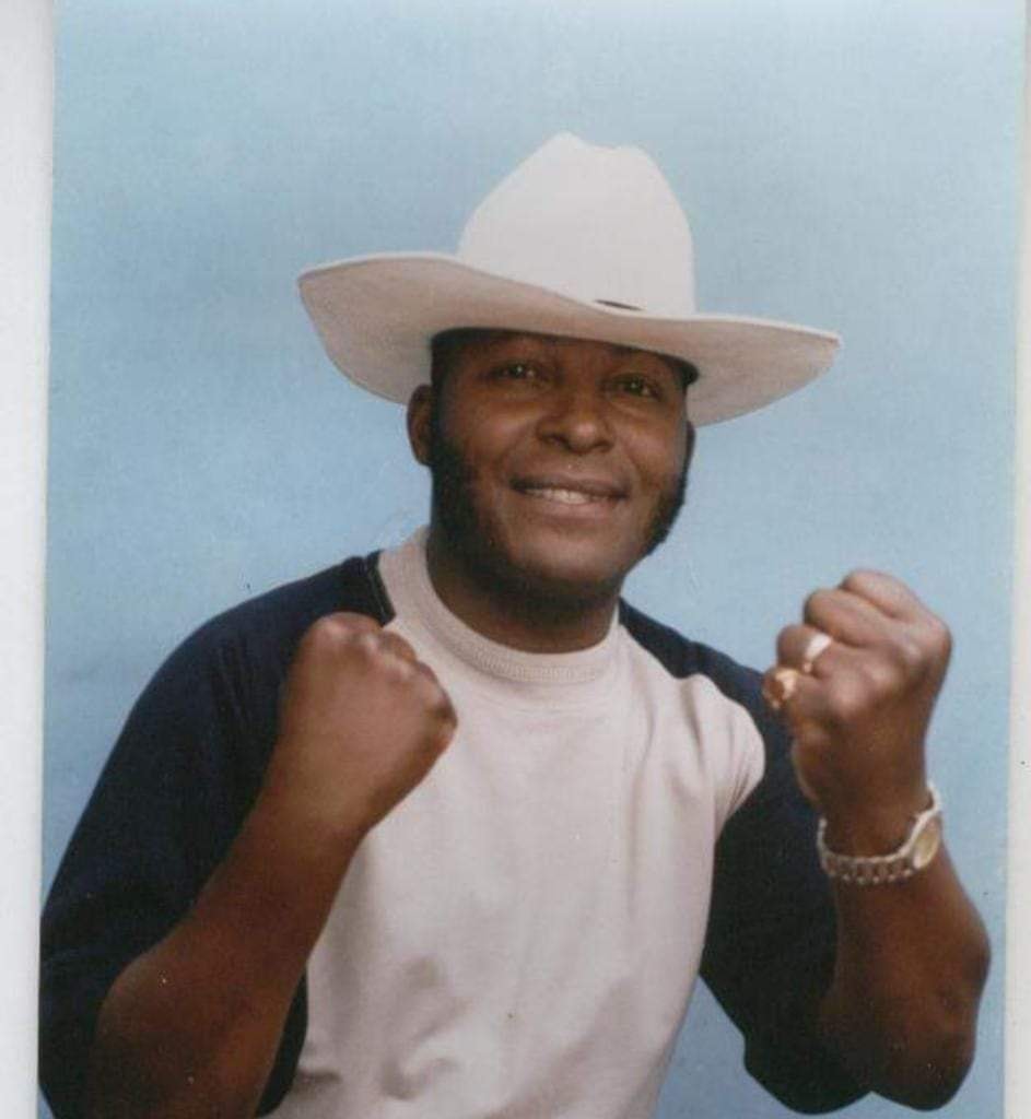 Jimmy Githinji Wayuni was a celebrated Benga musician loved by his fans at large with numerous hits under his belt
