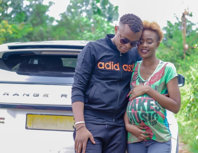 Is Azziad Nasenya and Ringtone Apoko dating? video is out