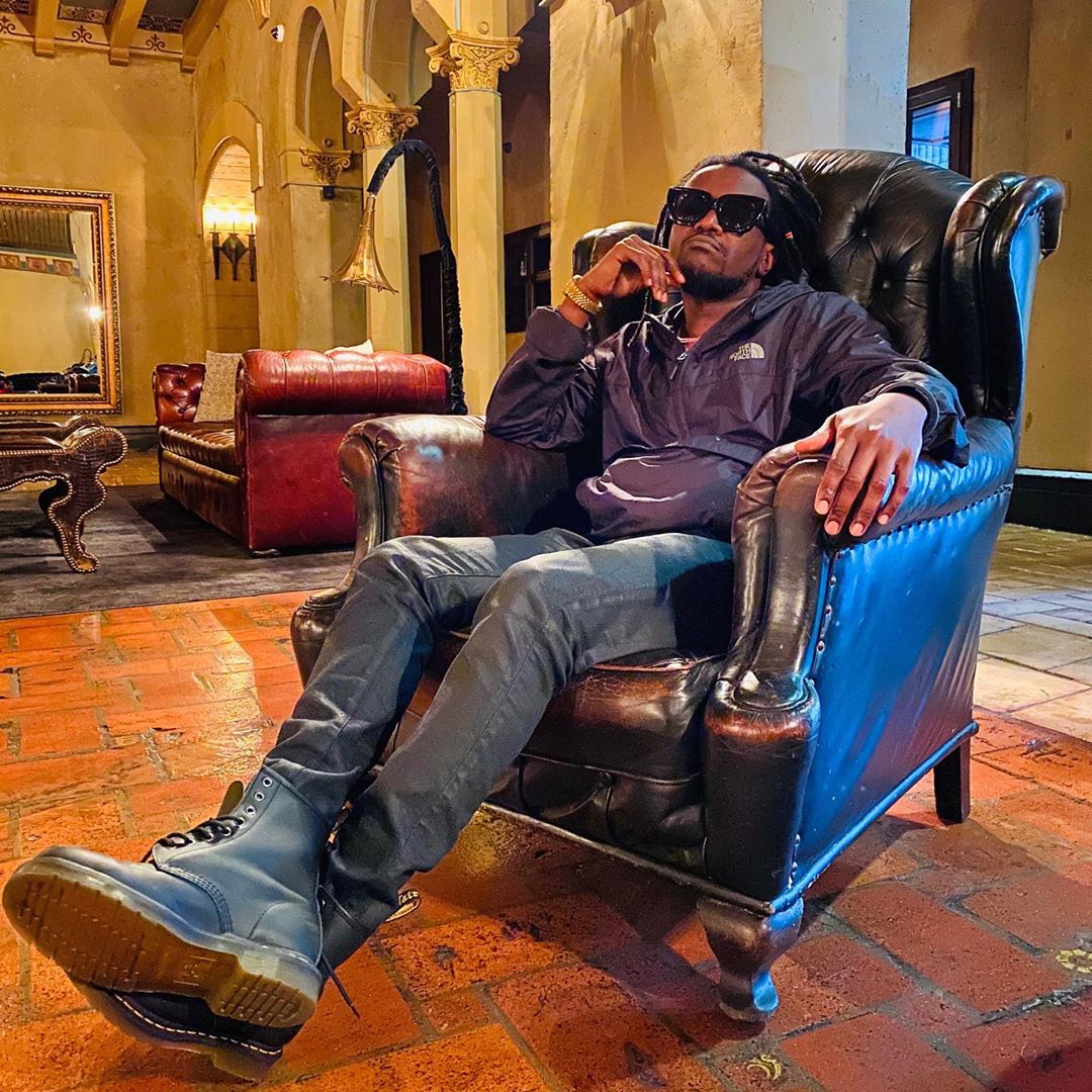 Nyashinski opened up revealing that he has in the past been harassed by the police and even lost some of his friends to the police. Photo credit: Instagram/realshinski