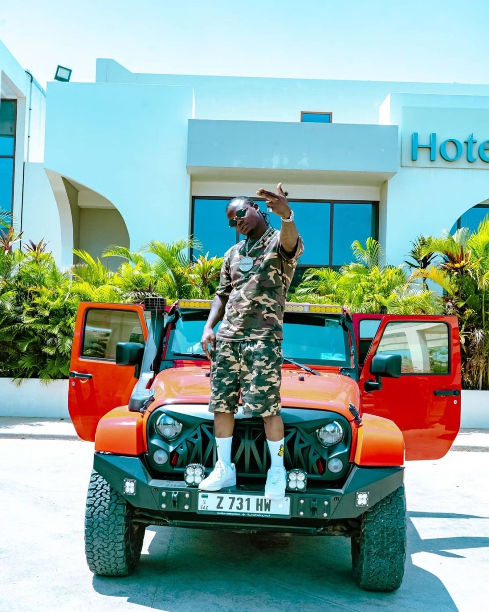 Harmonize has released his first ever Amapiano song in 'Anajikosha', on this rate, this record got us thinking about Harmonize dropping something with Focalistic. Photo credit: Instagram/harmonize_tz