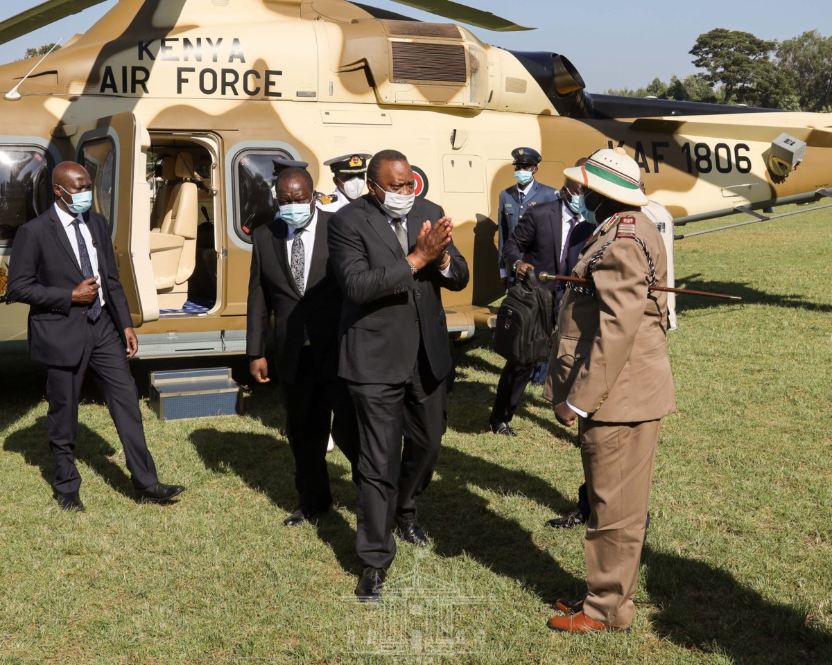 President Uhuru Kenyatta arriving at Gusii Stadium in Kisii County earlier on today. Photo credit: Facebook/State House Kenya