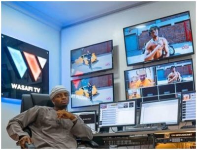 Xtian Dela can’t get enough of his girlfriend, Fatma Banj