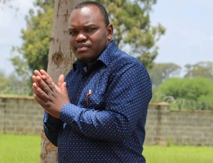 Renowned blogger and social media influencer who commands a huge social media presence caught netizen's attention for claiming that he's ready to spend a whopping 30K for a Luo concert than that of a foreign artiste. Photo credit: Twitter