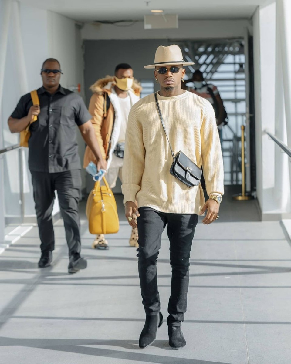 Diamond Platnumz has made over TShs. 89 million in 'Waah!' on YouTube so far and he's grateful so far about it. Photo credit: Instagram/diamondplatnumz
