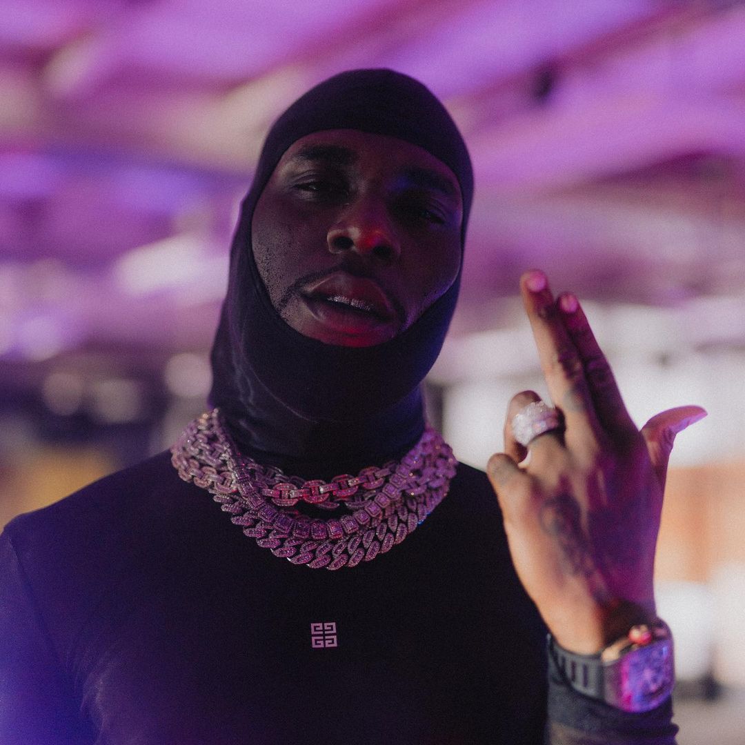 The Port Harcourt native Burna Boy real name Damini Ebunoluwa Ogulu has made history of becoming the first African artiste from Africa based in Africa to have three of his studio albums to have over 100 million legit streams on Spotify alone. Imagine other DSPs are not in consideration on this milestone. Photo credit: Instagram/burnaboygram