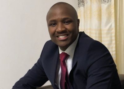 Woman gets netizens talking after getting a “Ruto Tosha 2022” tattoo