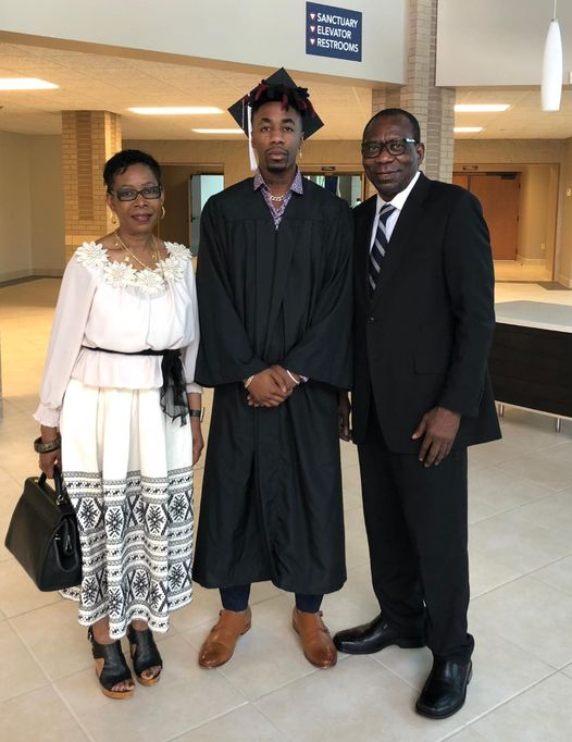 Dax and his parents on his graduation day. Photo credit: Dacebook/Dax